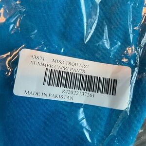 Miss Tru Blue Summer Capri Pants